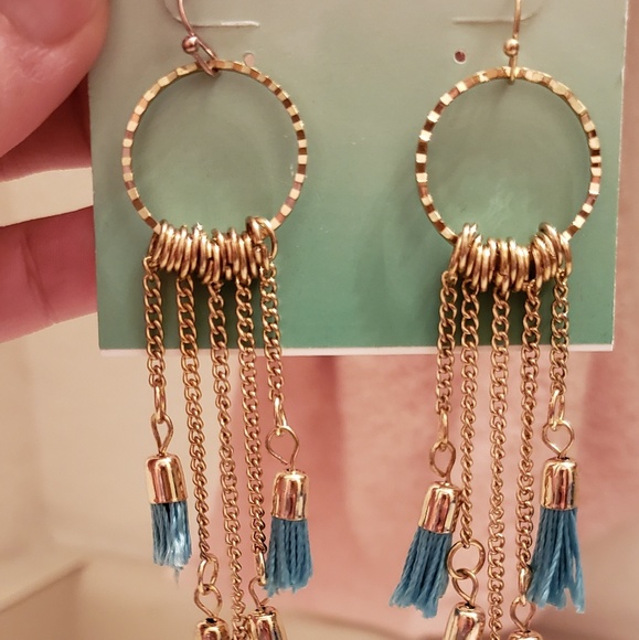 Earring - Picture 2 of 2